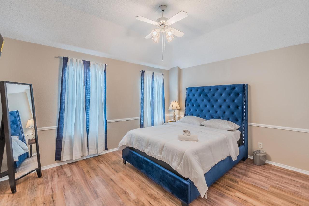 * *Astounding House **Perfect For Family And Friends , Pool , Hot Tub, & Game Room Allen Exterior photo