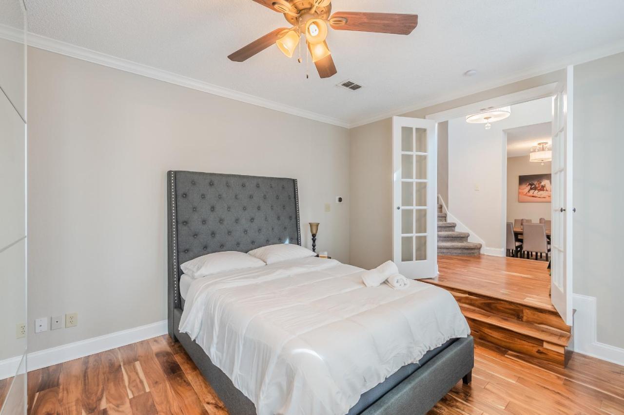 * *Astounding House **Perfect For Family And Friends , Pool , Hot Tub, & Game Room Allen Exterior photo