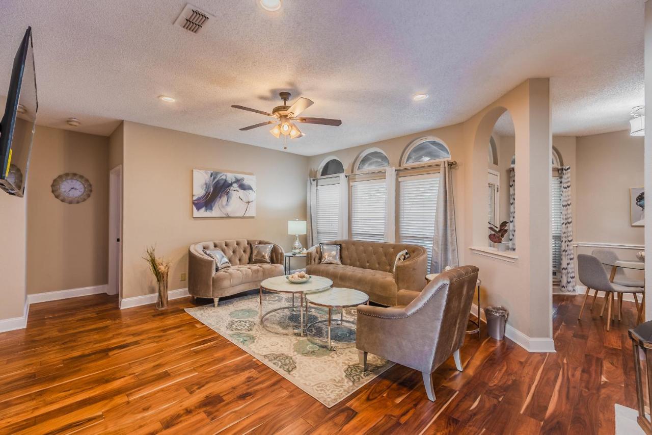 * *Astounding House **Perfect For Family And Friends , Pool , Hot Tub, & Game Room Allen Exterior photo