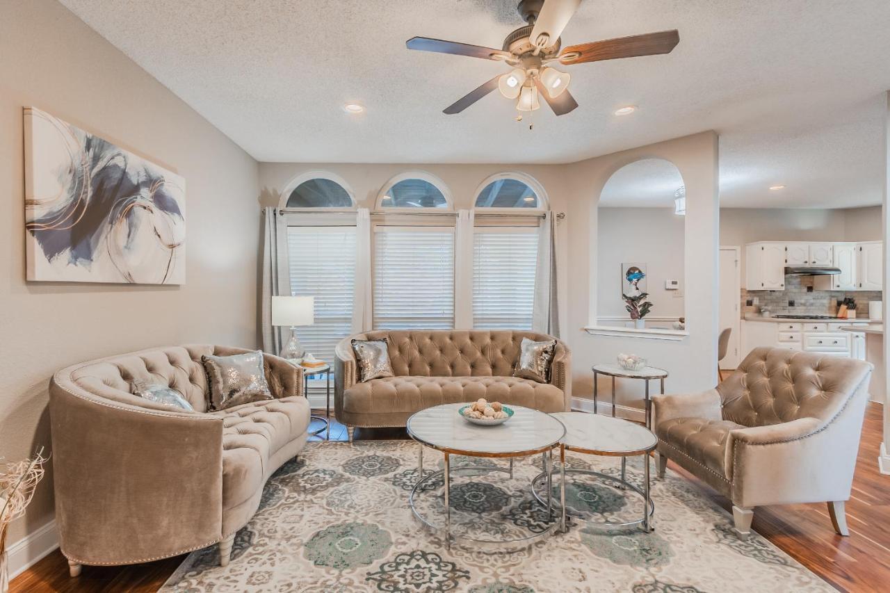 * *Astounding House **Perfect For Family And Friends , Pool , Hot Tub, & Game Room Allen Exterior photo