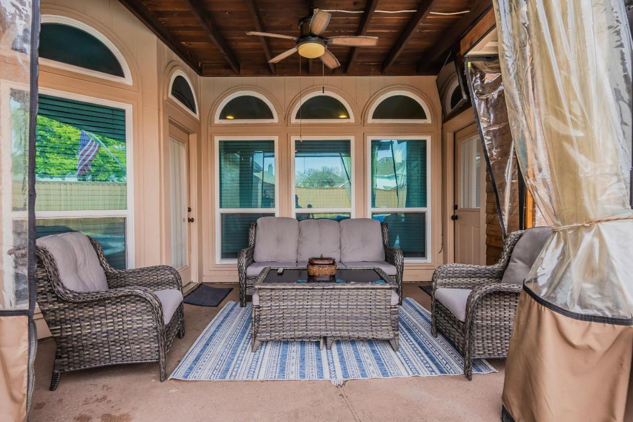 * *Astounding House **Perfect For Family And Friends , Pool , Hot Tub, & Game Room Allen Exterior photo